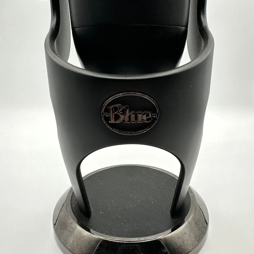 Blue Yeti Nano Premium USB Microphone Black MN A00104 Streaming Podcast Untested